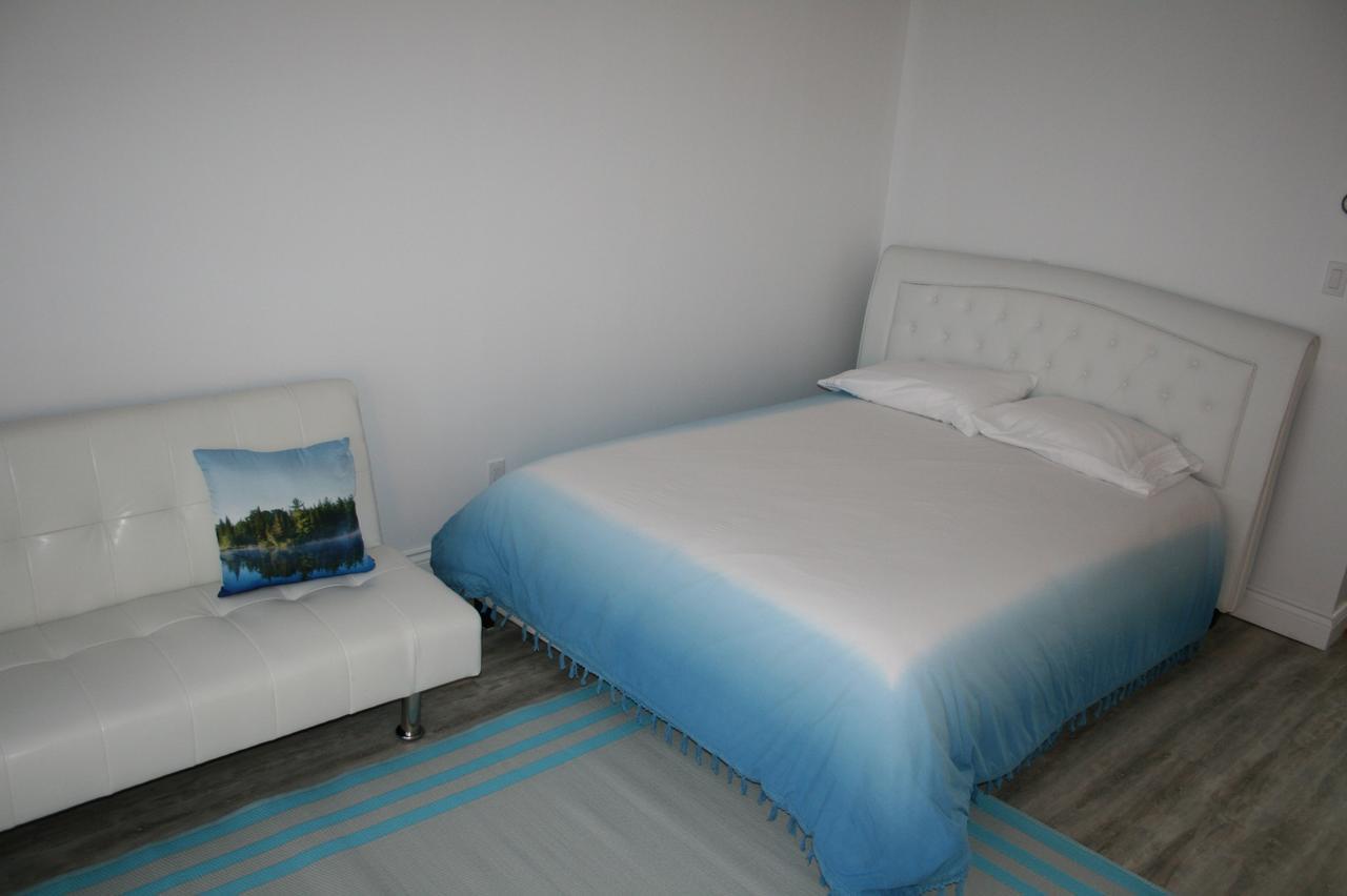 Stokes Bay Tamarac Island Motel المظهر الخارجي الصورة